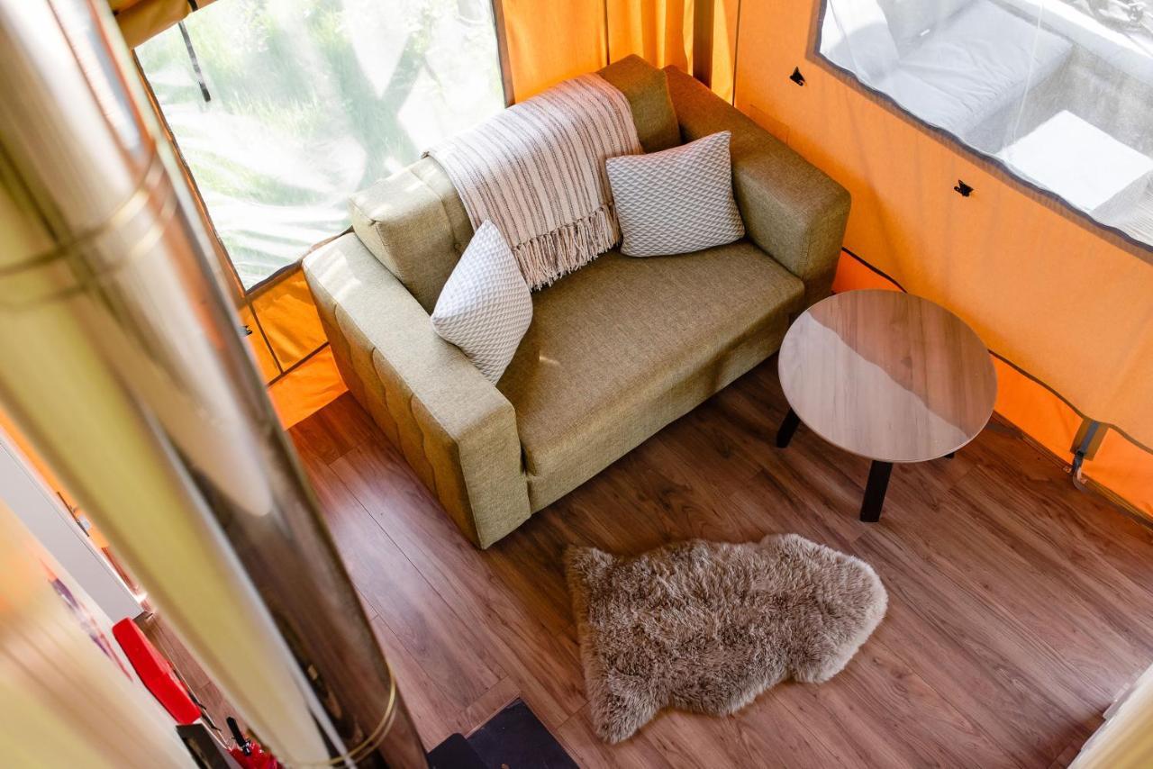 Hencote Vineyard Glamping Village Shrewsbury Zewnętrze zdjęcie